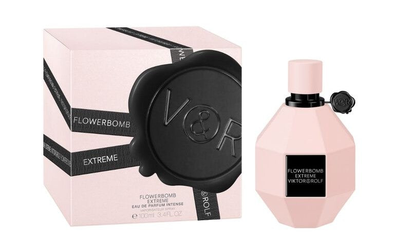 Viktor & Rolf Flowerbomb Extreme perfume bottle and packaging on a white background