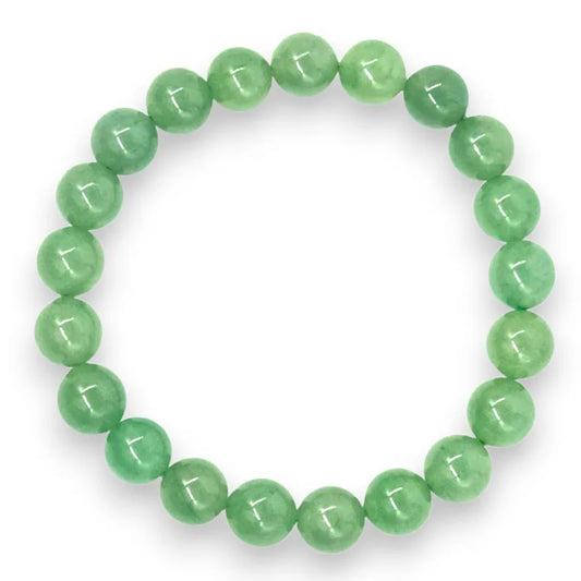 Green beaded bracelet with letter 'L' on a white background