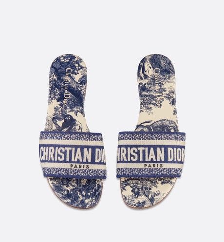 Christian Dior Bicolor Dway Dior Animals Embroidered Cottage Sandals - ROOYAS