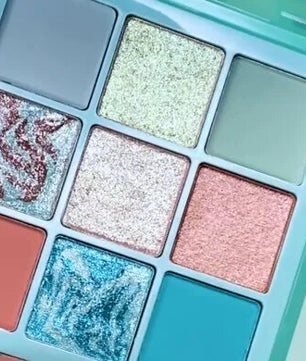 Huda Beauty Mint Pastel Eye Shadow